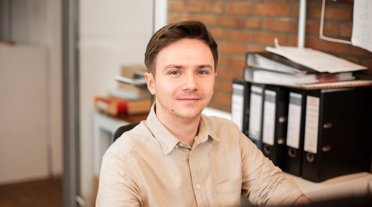 hausmann-schenk-architekten-oberhausen-unser-buero-teamfoto-lena-nachname-portrait