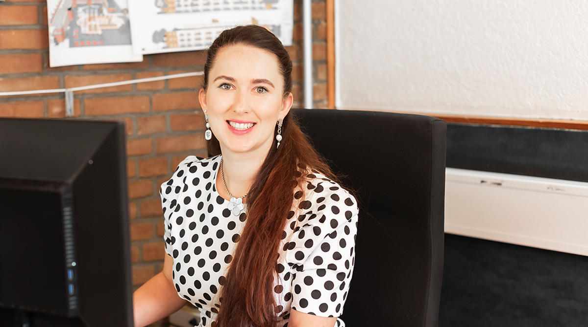 hausmann-schenk-architekten-oberhausen-unser-buero-teamfoto-melina-pospich-portrait